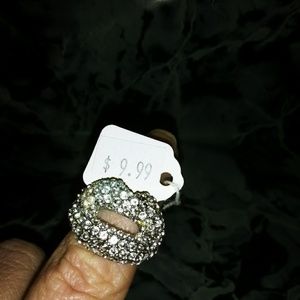 Stretch ring